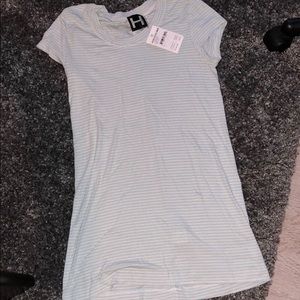 Brand new Tee